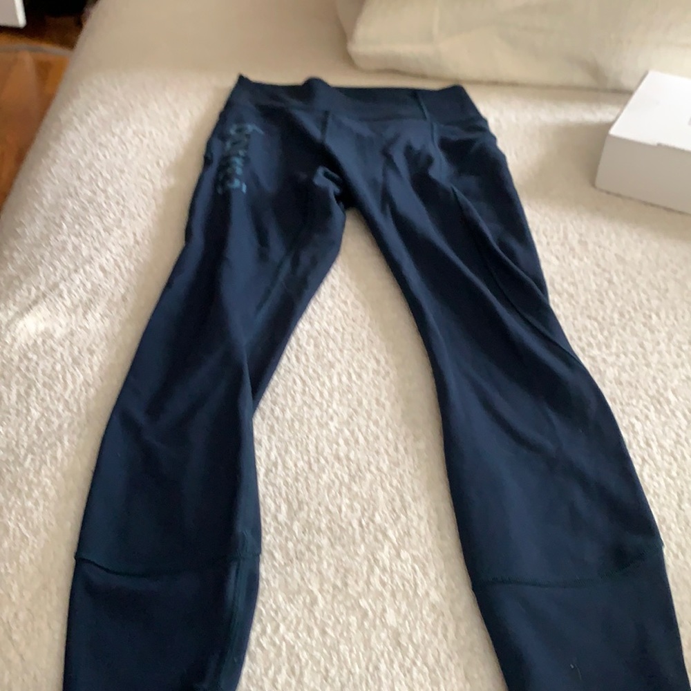 Barre3 Lululemon Align Cropped Leggings